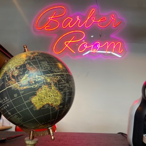 Barber Room 