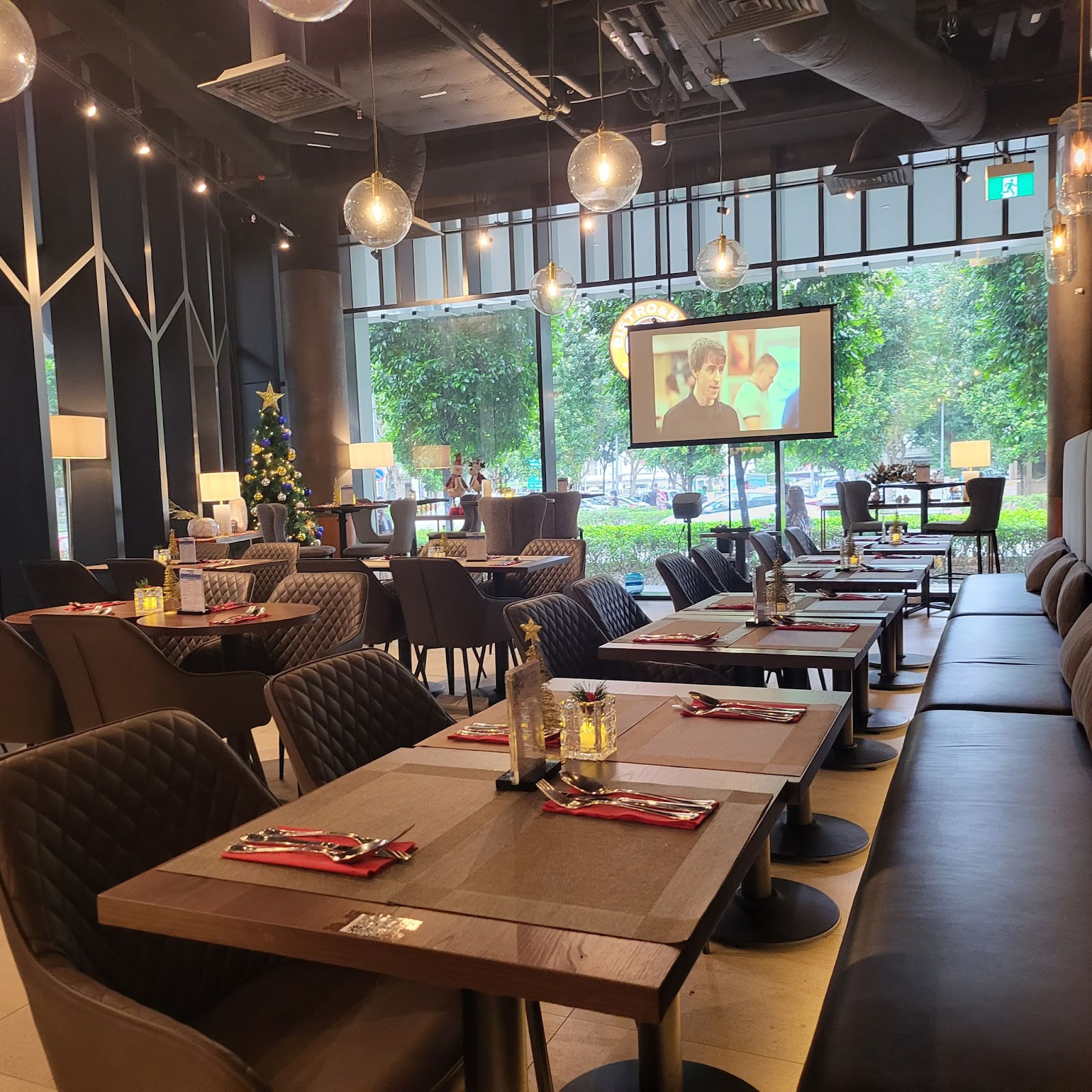 Saintmarc Bistro & Bar