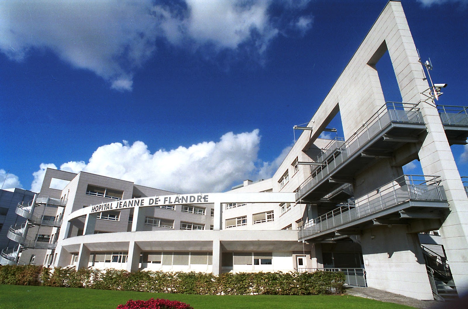 Joan Of Flanders Hospital