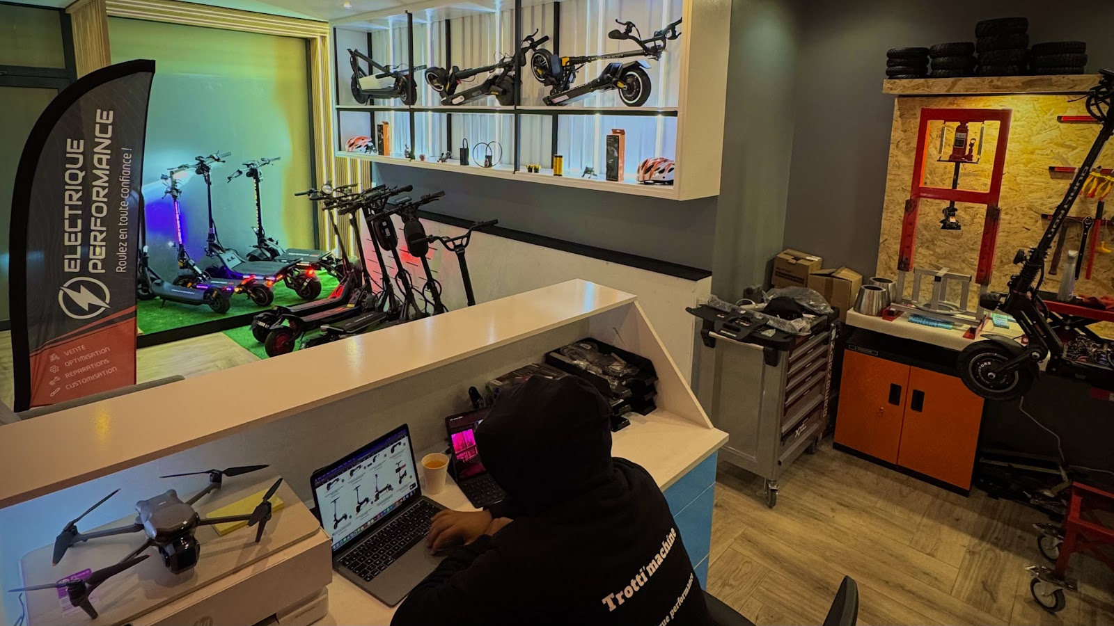 Electrique Performance - Vente Et Réparation De Trottinettes Et Vélos Électriques - Villeurbanne