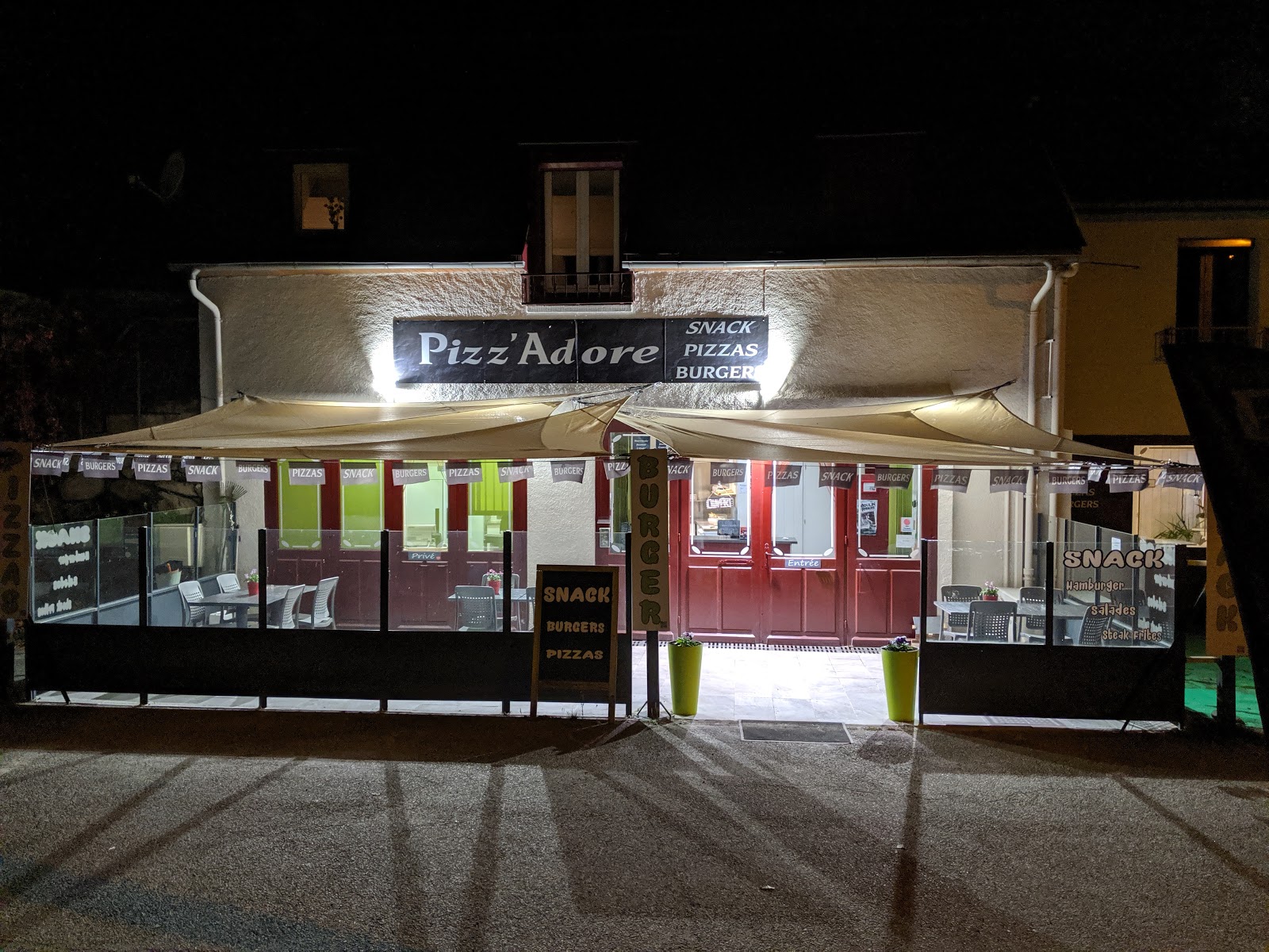 Pizz'adore : Pizzas, Burger, Tacos, A Emporter, Distributeur 24/24