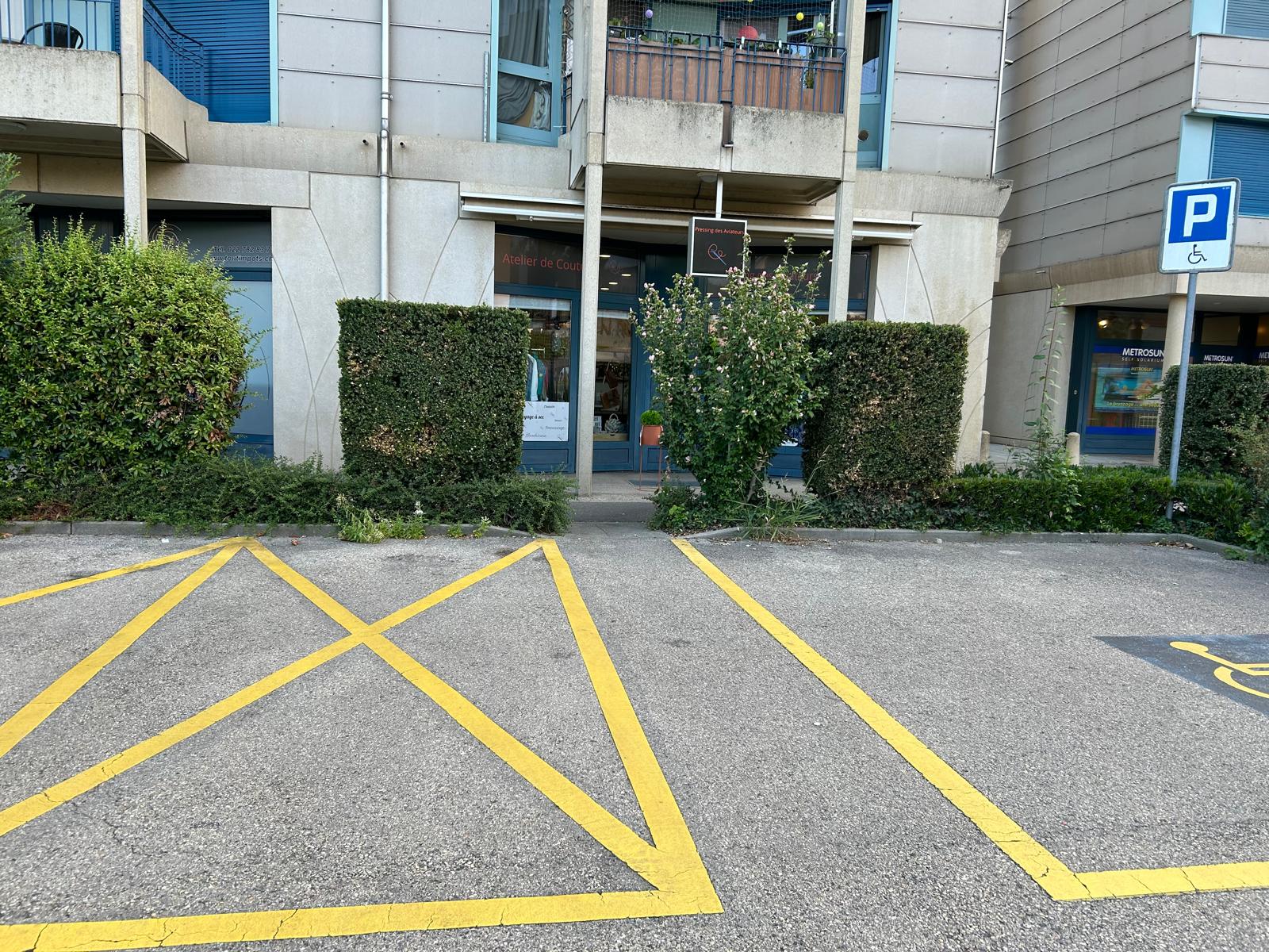 Pressing Des Aviateurs