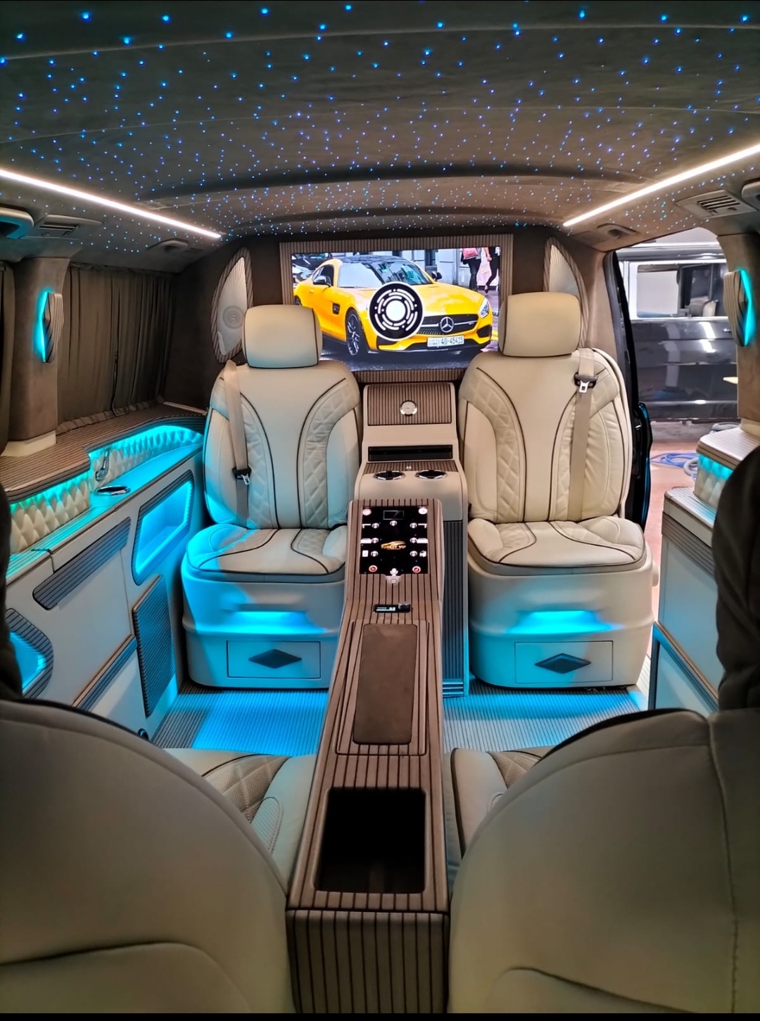 Vtc Pour Tous - Van Vip