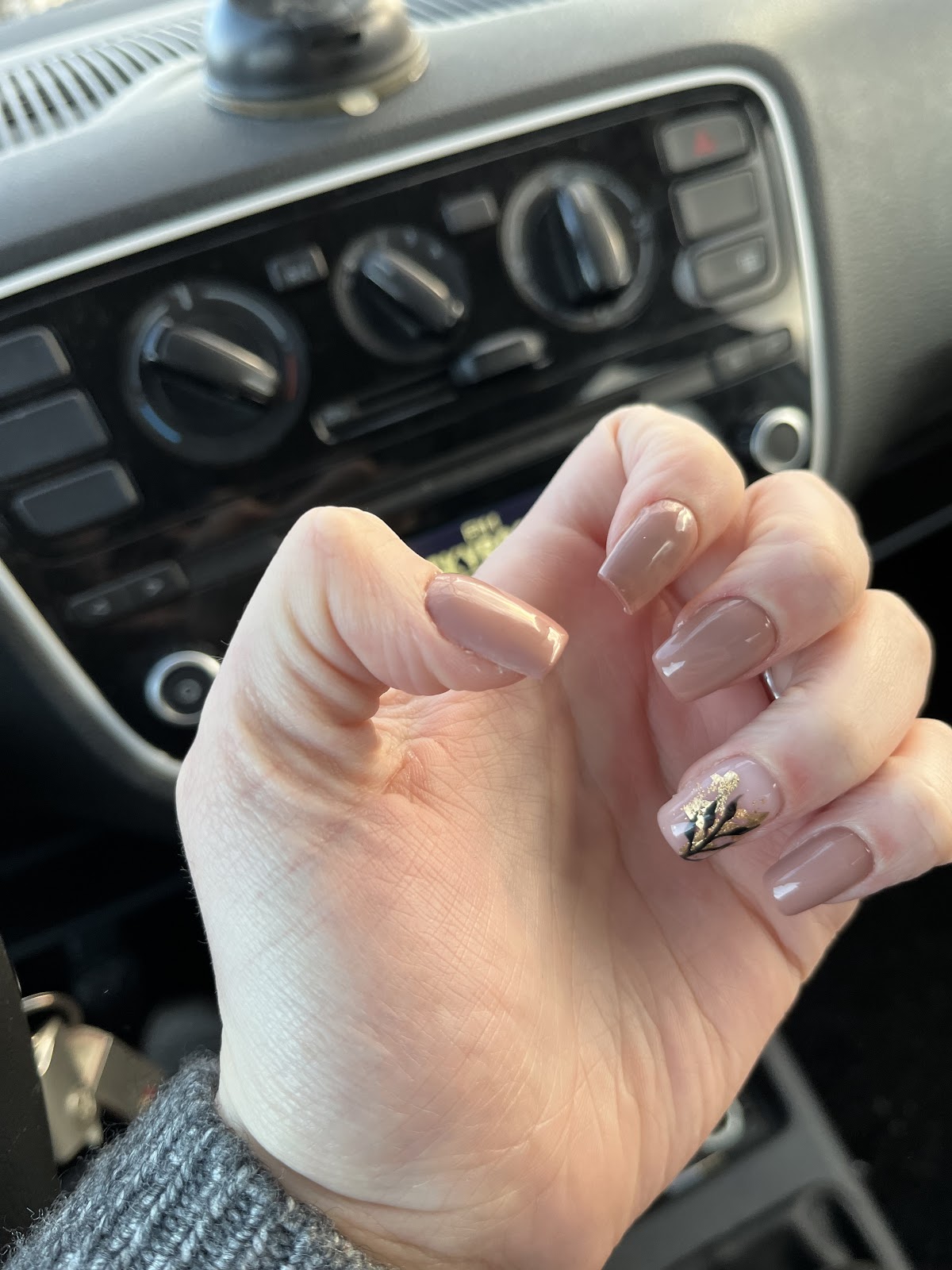 La Griffe Dorée Prothésiste Ongulaire