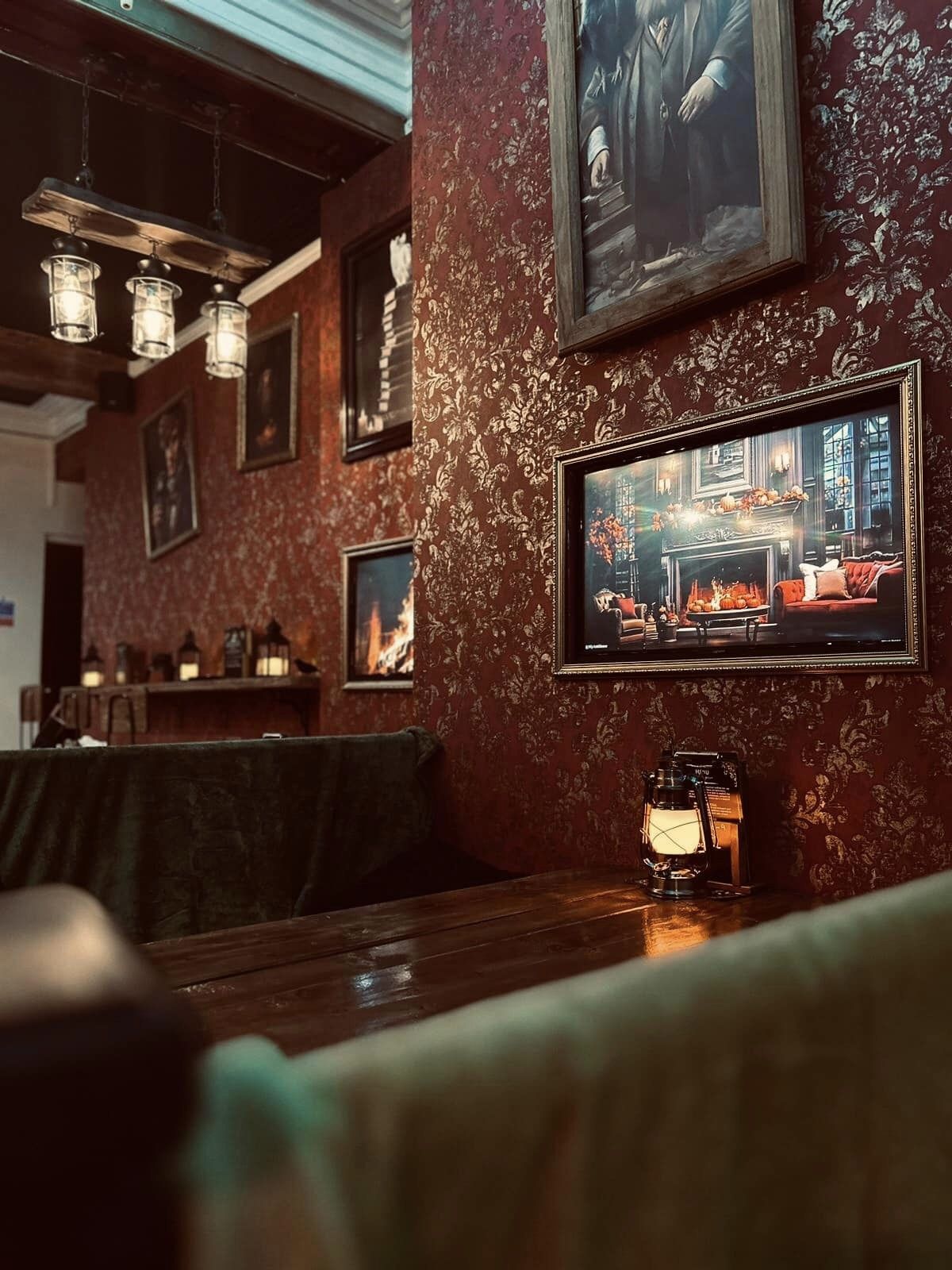 The Corner Cauldron Bar And Tearoom