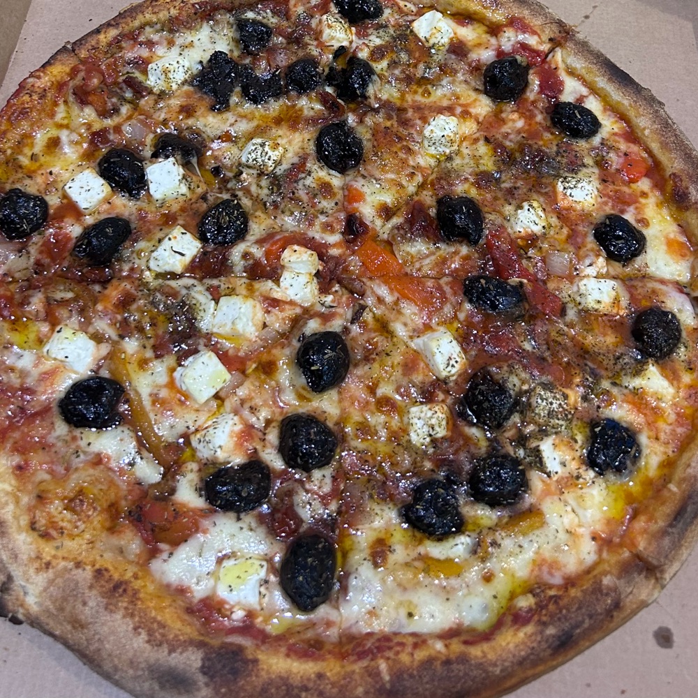 Pizza Du Mois De Mai - La Feta 