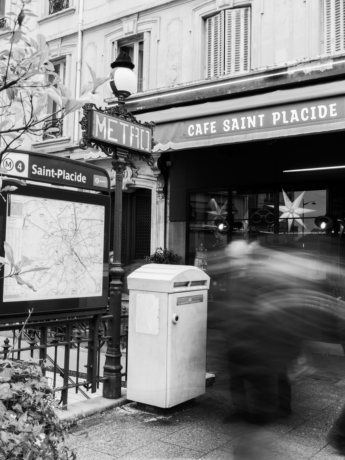 Café Saint-Placide