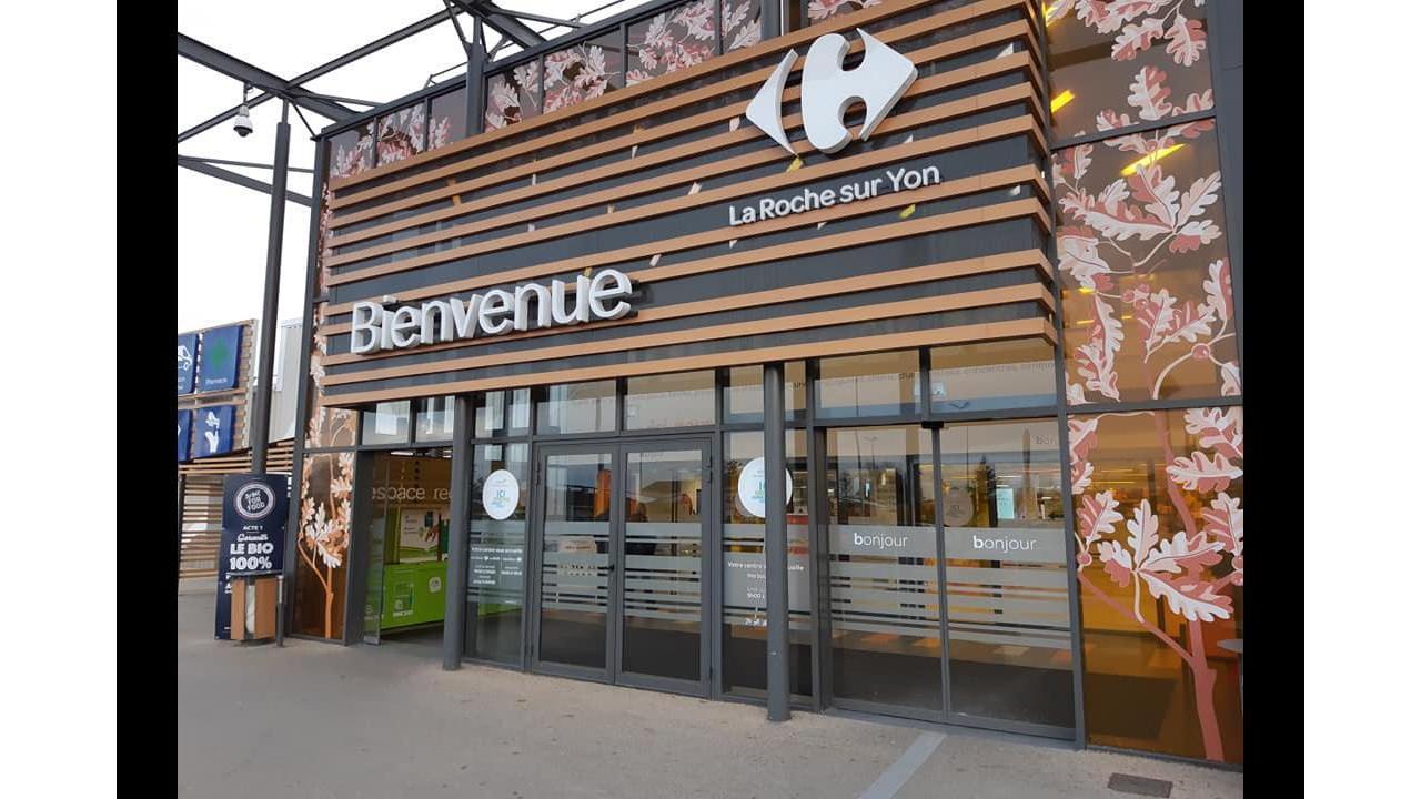 Carrefour La Roche Sur Yon - St André D'ornay