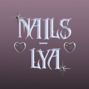 Nails_lya