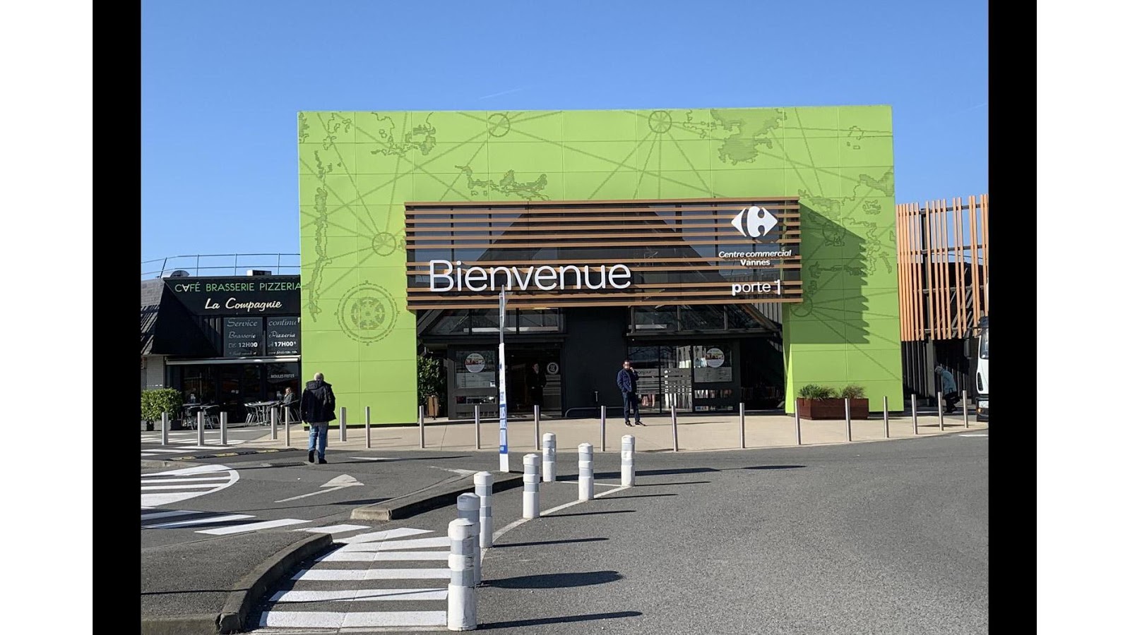 Carrefour Vannes