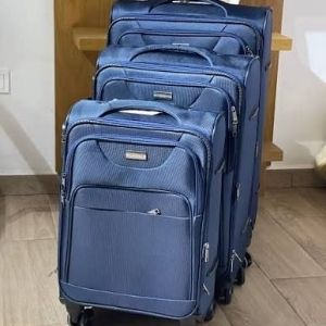 Les Valises De Tous